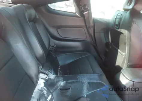 2018 Ford Mustang Ecoboost z USA, uszkodzony, nr VIN 1FA6P8TH9J5157008